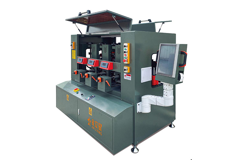 选购门窗机械设备的要点